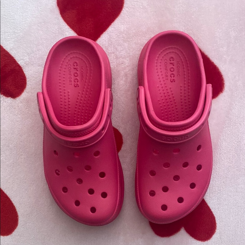 CROCS Bae Platform Clogs - Picture 2 of 10